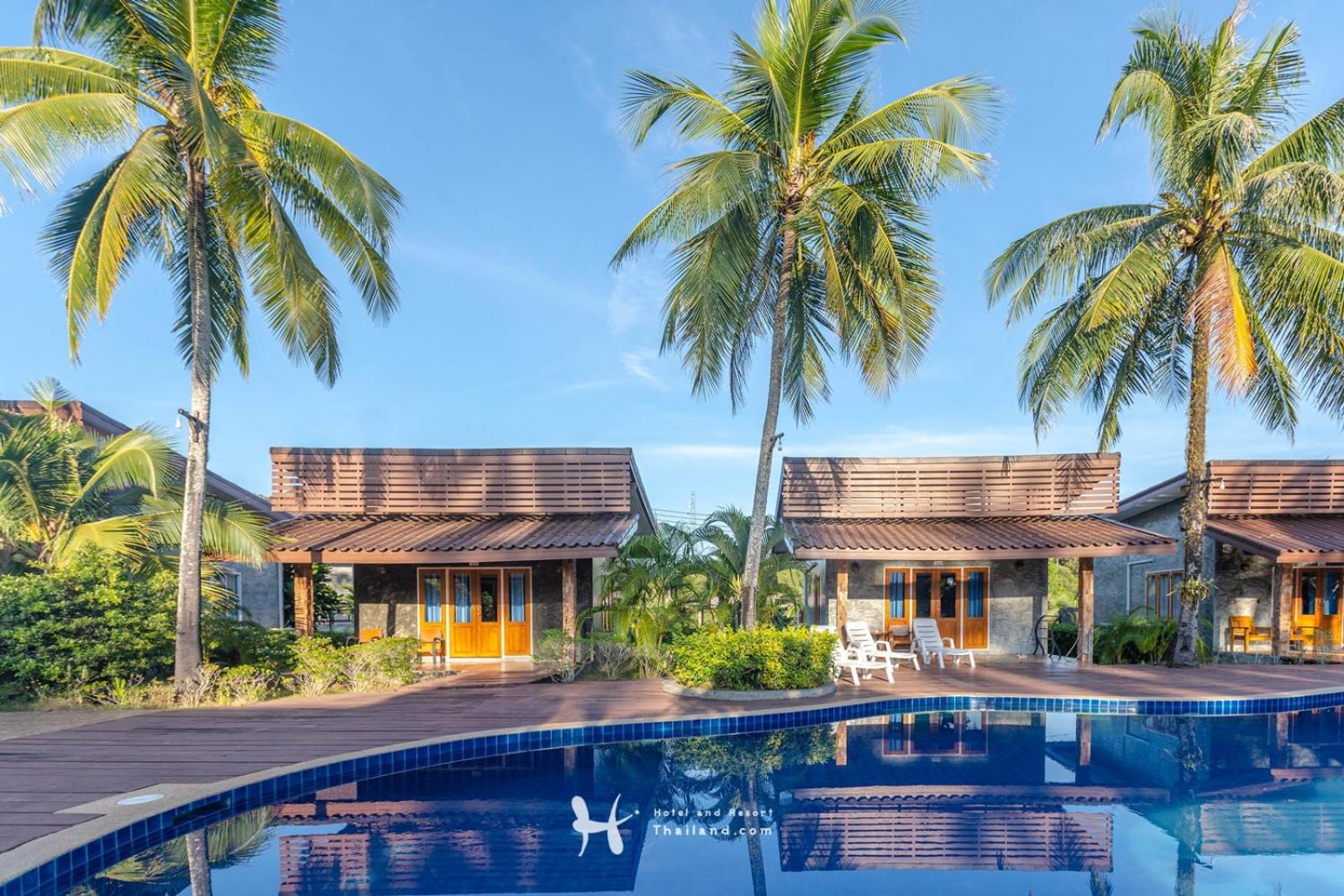 Seafar Resort Ko Kut Extérieur photo