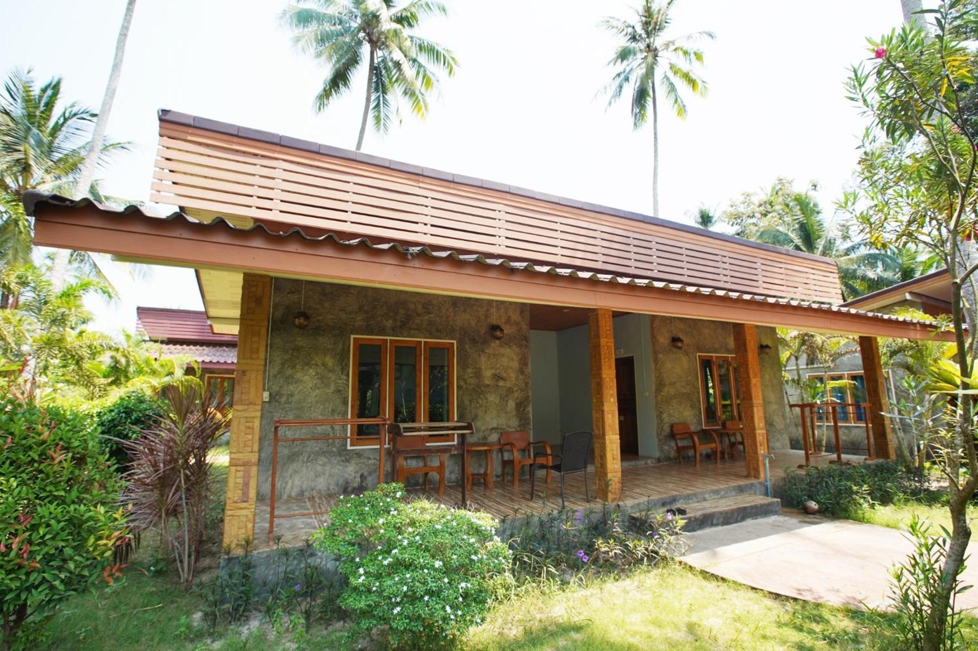 Seafar Resort Ko Kut Extérieur photo